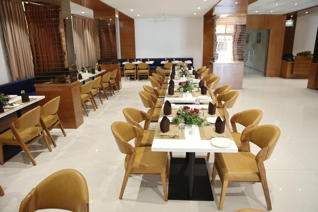 Lords Eco Inn, Ambaji Exteriér fotografie