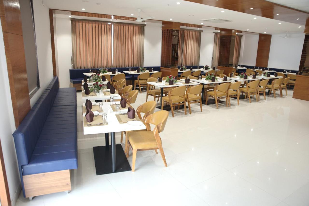 Lords Eco Inn, Ambaji Exteriér fotografie